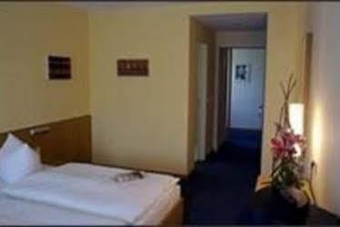 Aquino Hotel 3*