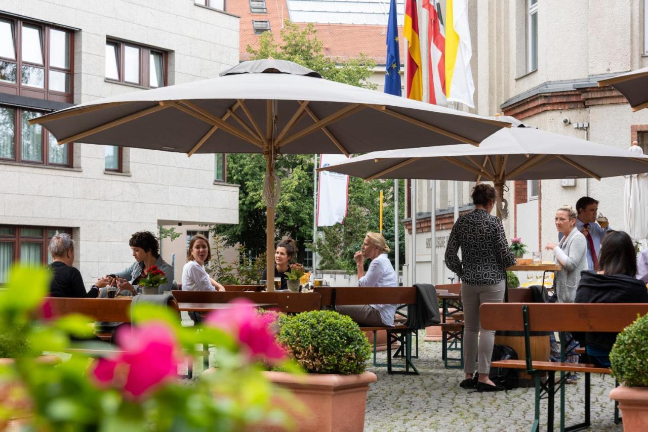 Hotel Aquino Berlin Hotel 3*